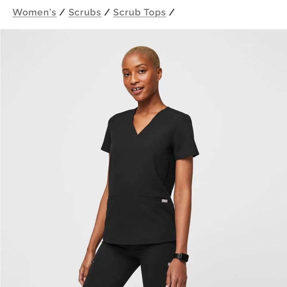 FIGS- Casma Three-Pocket Scrub Top™ XXS Black